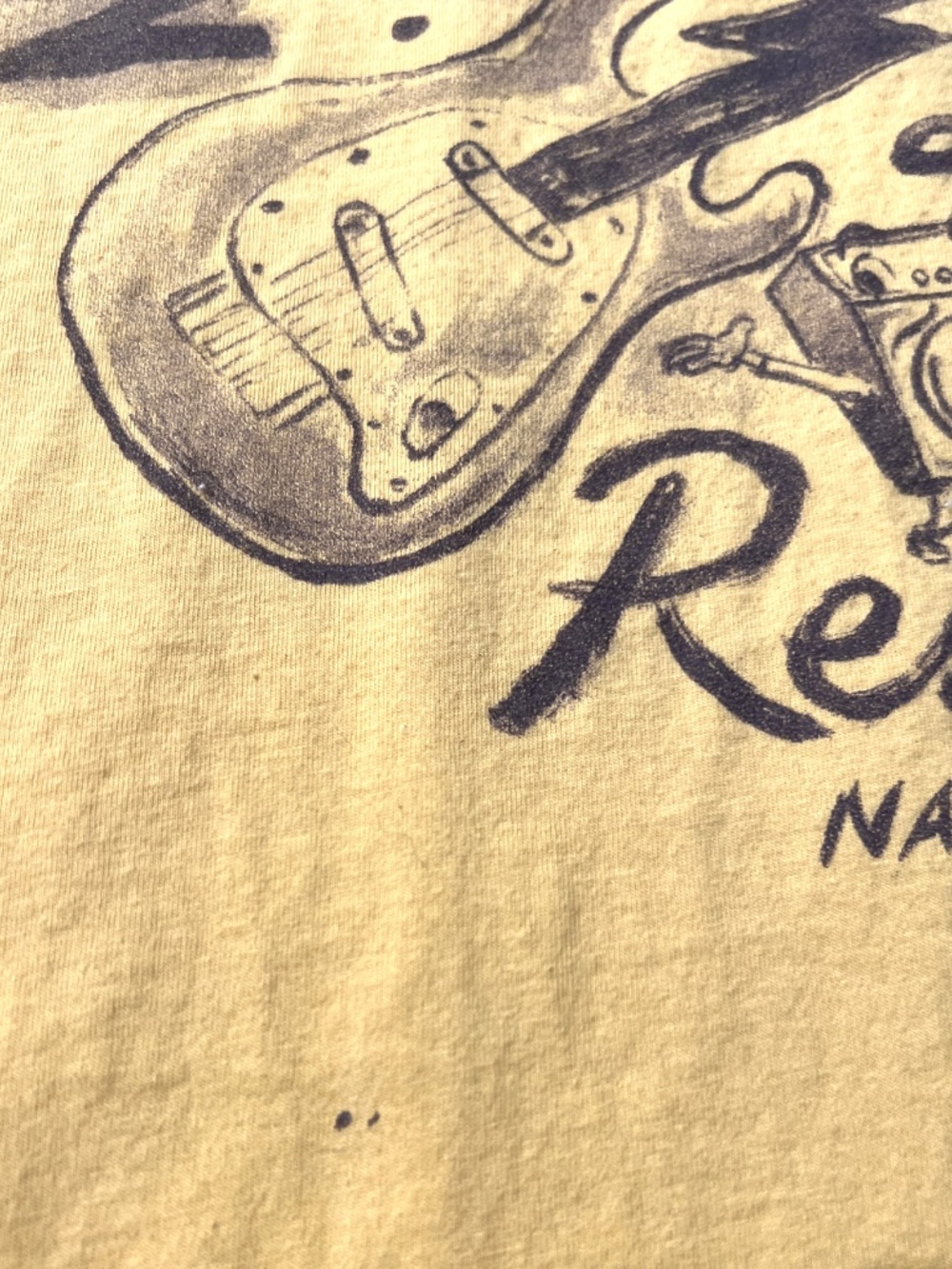 Lucky Brand Nashville Guitars Retro Print Yellow Graphic Cotton T Shirt XL - Picture 10 of 10